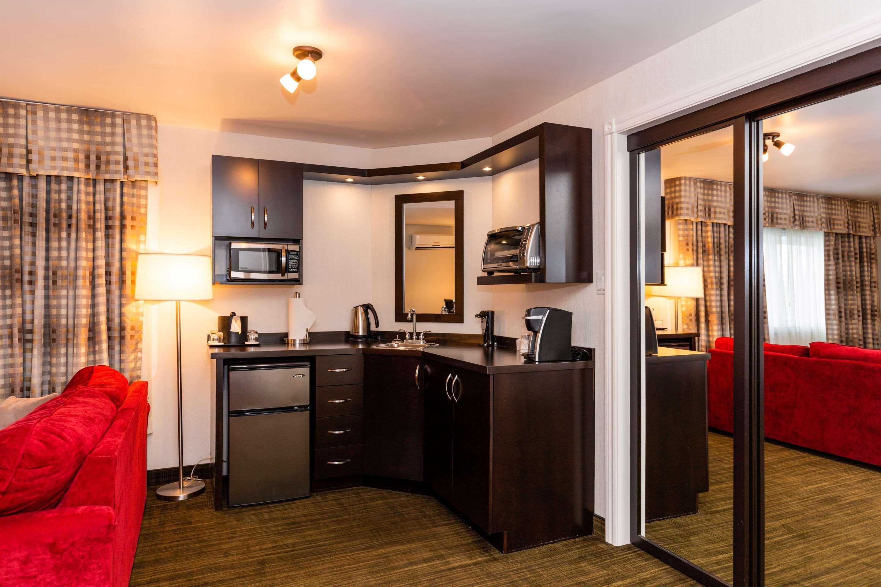 Quality Inn & Suites ماتان المظهر الخارجي الصورة