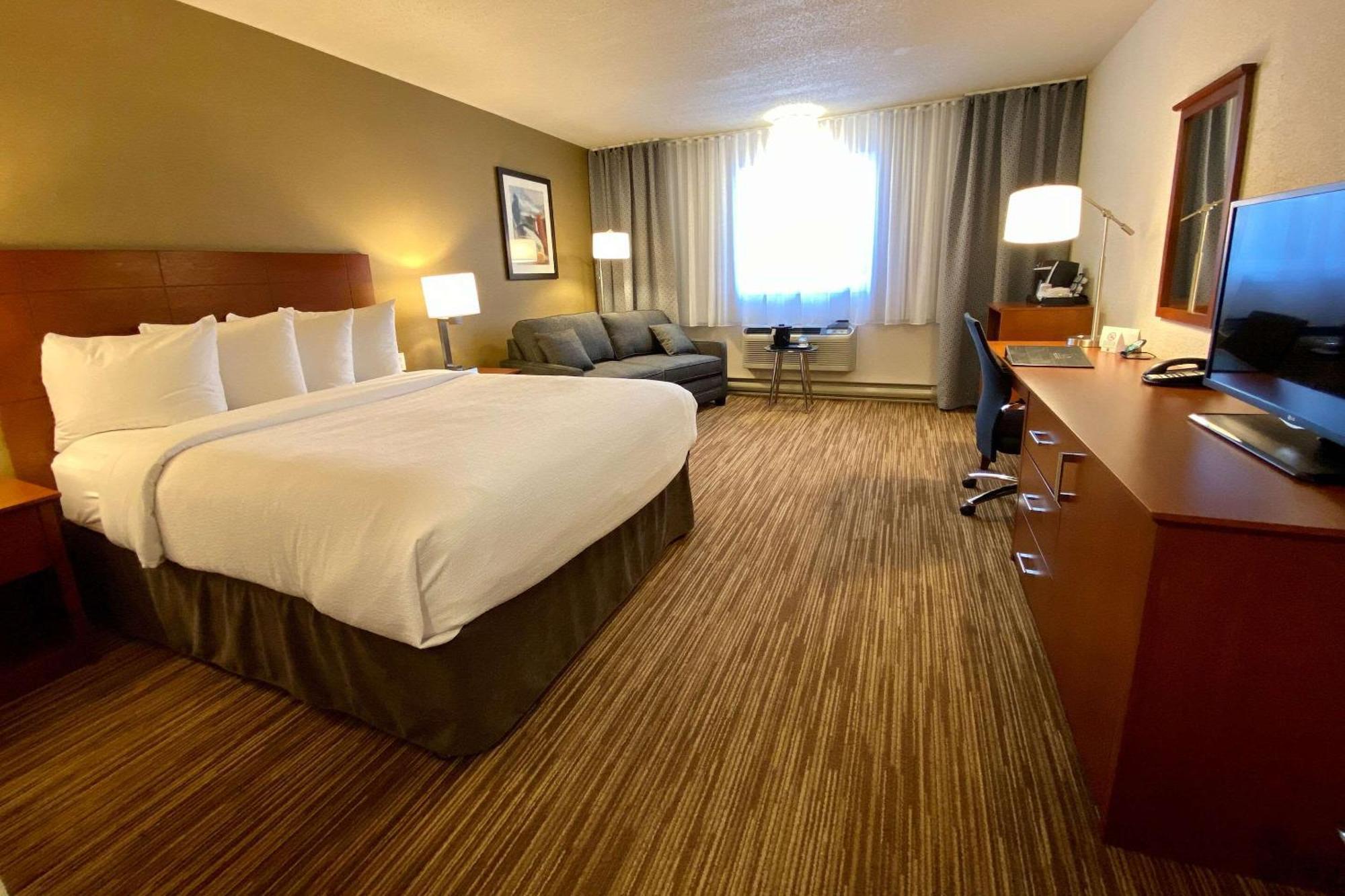 Quality Inn & Suites ماتان المظهر الخارجي الصورة
